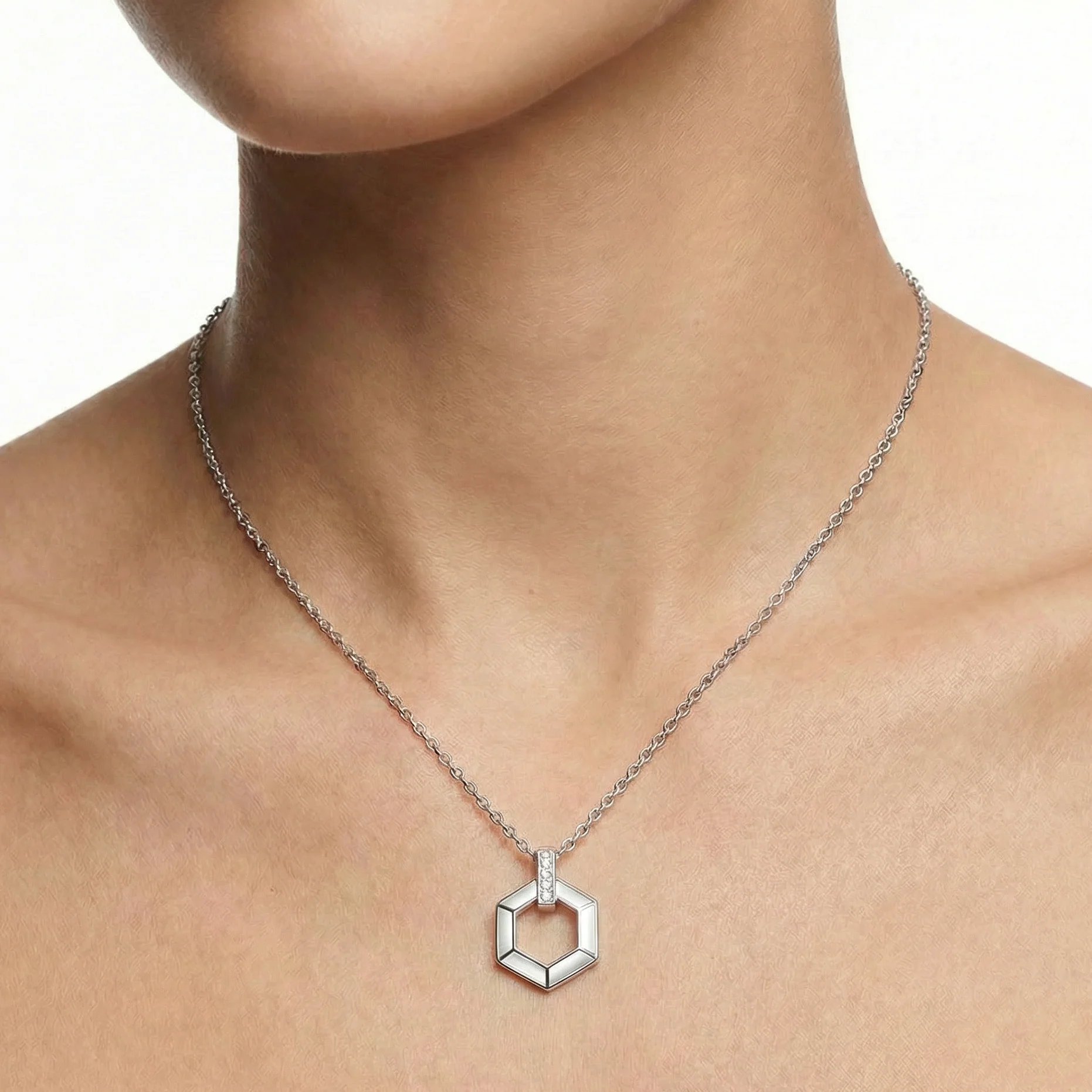Women Hexora Necklace