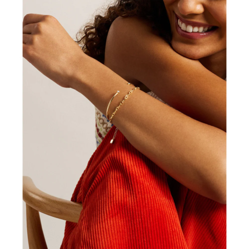 Women Heritage Gold Jewelry Set - Image 4