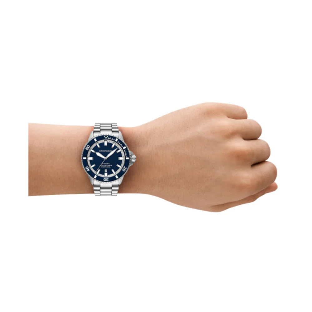 Men Sea Explorer Watch - Image 4